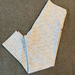 Lululemon cropped leggings